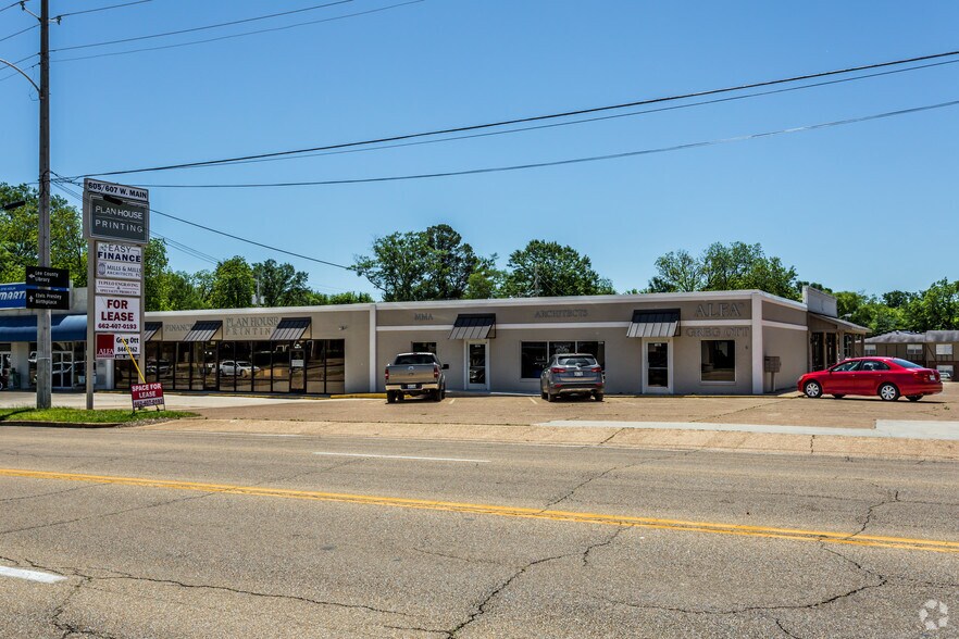 605-607 W Main St, Tupelo, MS for sale - Primary Photo - Image 1 of 1