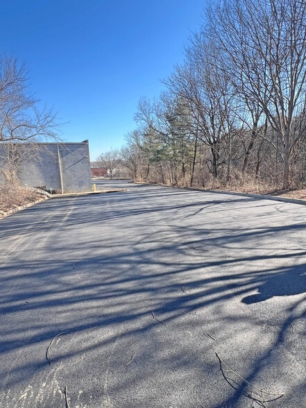 9060 Maier Rd, Laurel, MD for lease - Building Photo - Image 3 of 4