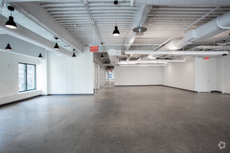 1675 Broadway, New York, NY for lease Interior Photo- Image 1 of 10