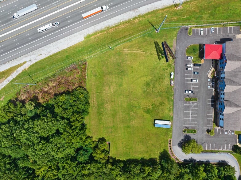 77 Casey Jones, Jackson, TN for sale - Building Photo - Image 3 of 13