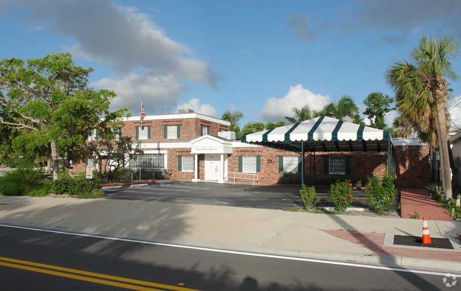 811 N Olive Ave, West Palm Beach, FL for sale - Building Photo - Image 2 of 3