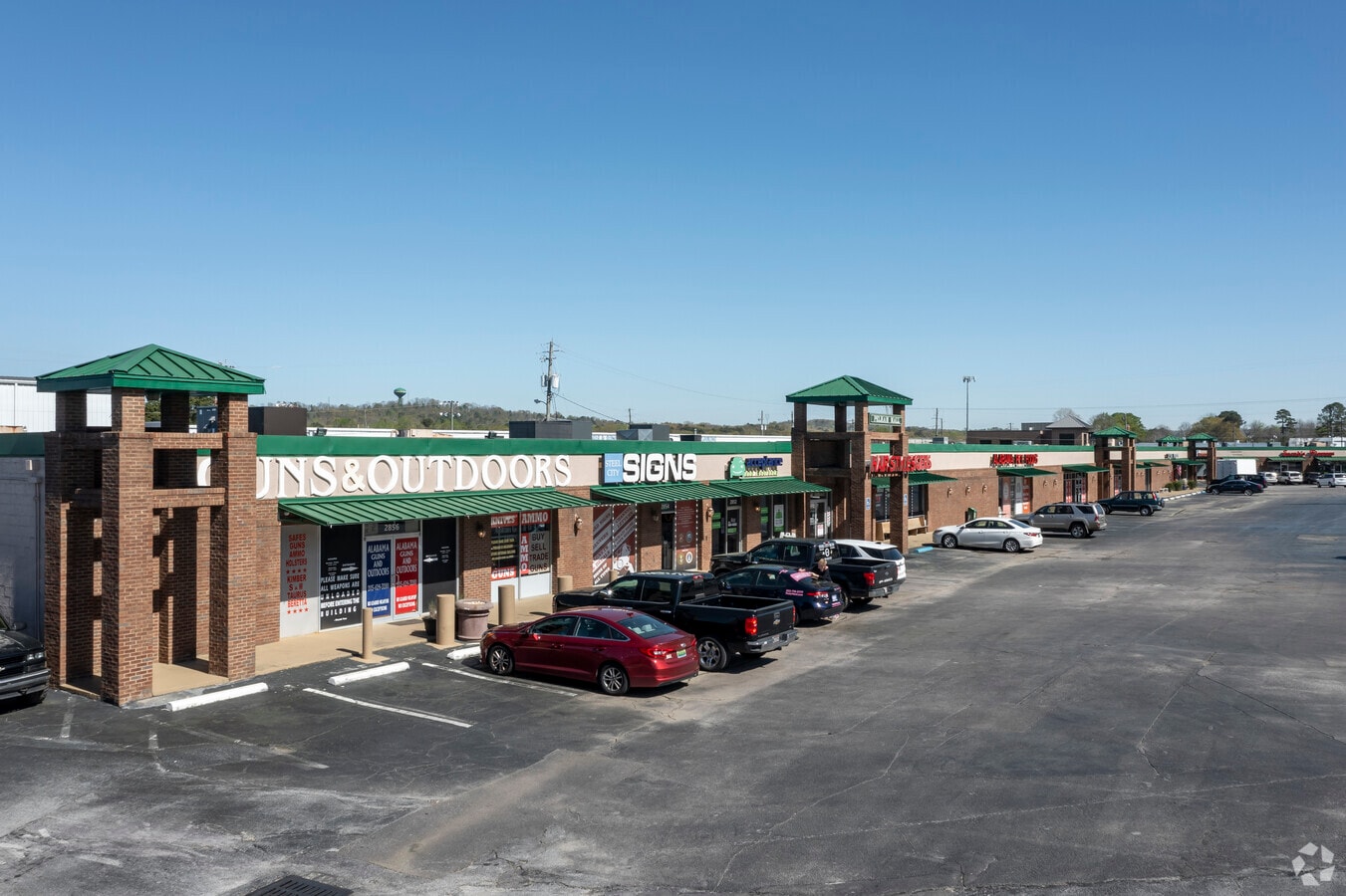 28422856 Pelham Pky, Pelham, AL 35124