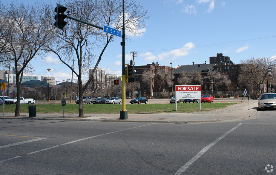 1713 Nicollet Ave, Minneapolis, MN for sale - Primary Photo - Image 1 of 1