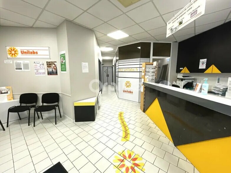 Flex in Chauny for sale - Interior Photo - Image 2 of 9