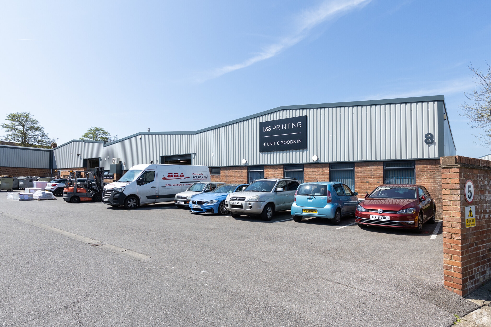 Dominion Way, Worthing for lease Building Photo- Image 1 of 3