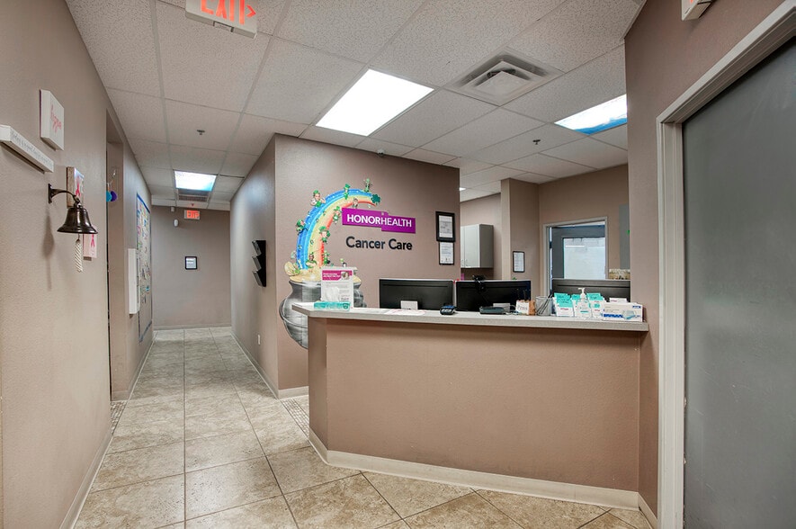 5750 W Thunderbird Rd, Glendale, AZ for sale - Interior Photo - Image 3 of 8