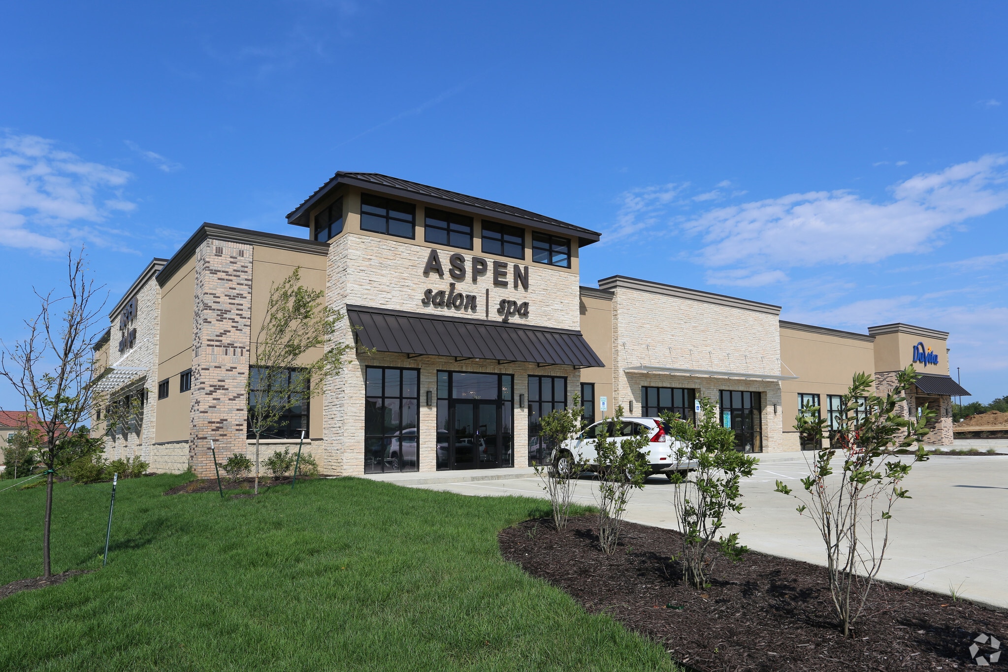 8250-8260 N Booth Ave, Kansas City, MO for lease Primary Photo- Image 1 of 4