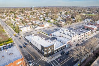 705 Middle Neck Rd, Great Neck, NY - AERIAL  map view