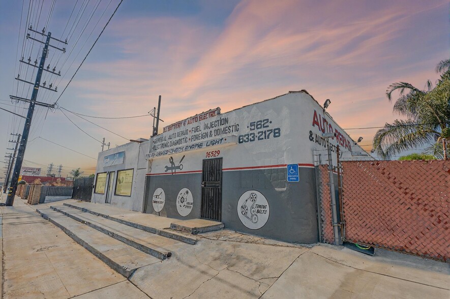 16529 Lakewood Blvd, Bellflower, CA for sale - Building Photo - Image 3 of 73