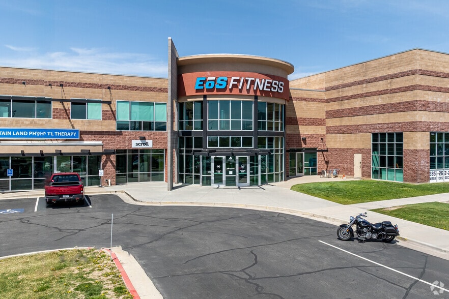 1188-1190 W Sportsplex Dr, Kaysville, UT for lease - Building Photo - Image 2 of 7