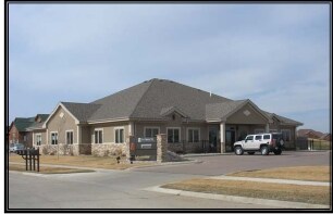 612 E Tan Tara Cir, Sioux Falls, SD for sale Primary Photo- Image 1 of 1