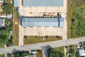 190 Center St, New Braunfels, TX - AERIAL map view - Image1