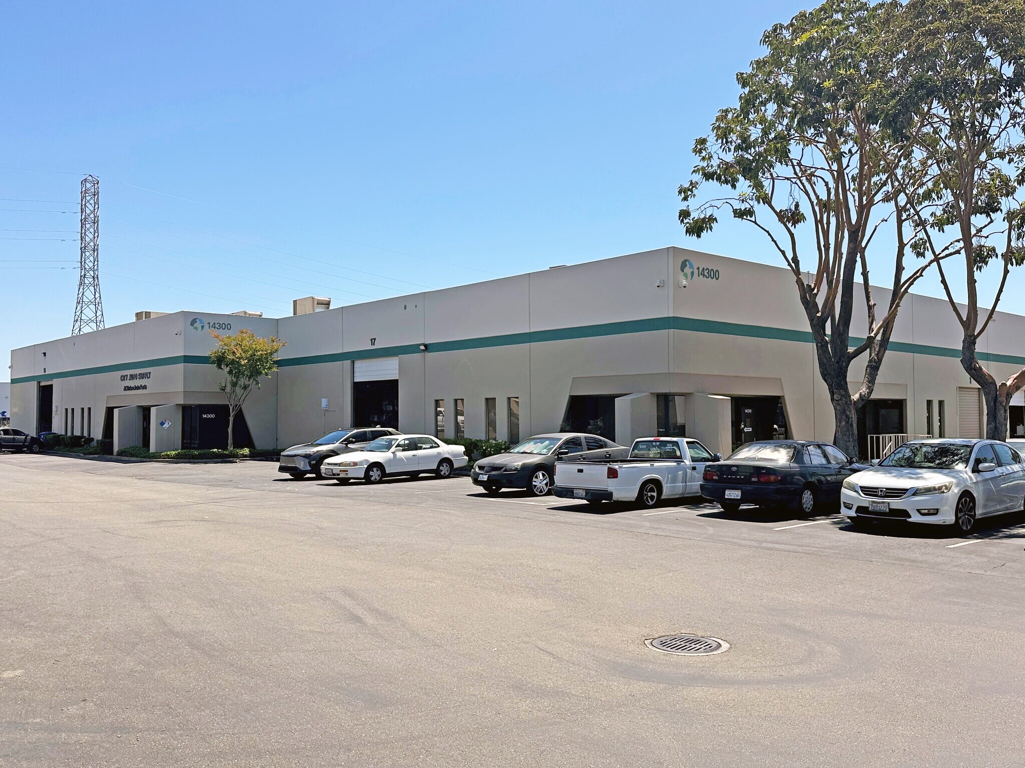 14054-14072 Catalina St, San Leandro, CA for lease Building Photo- Image 1 of 5