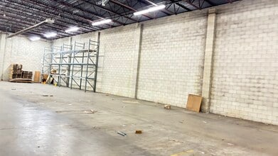 3074 84th Ln NE, Blaine, MN for lease Interior Photo- Image 2 of 3