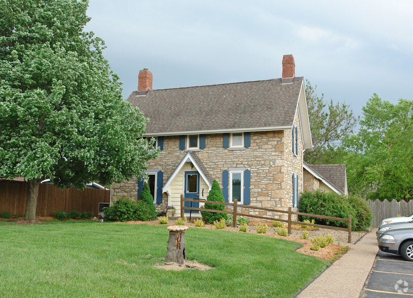 3009 W 6th St, Lawrence, KS for sale - Primary Photo - Image 1 of 1