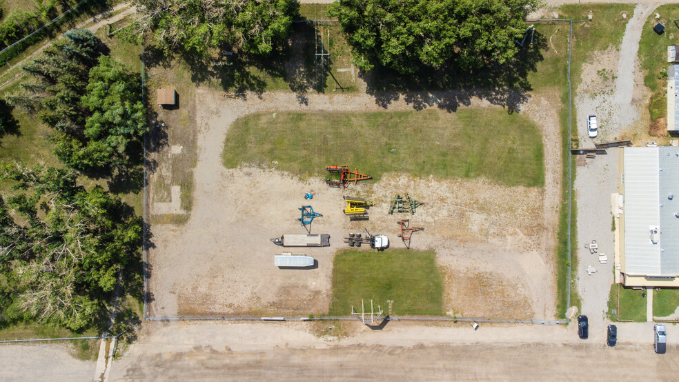 2605 21st Ave, Nanton, AB for sale - Aerial - Image 1 of 7