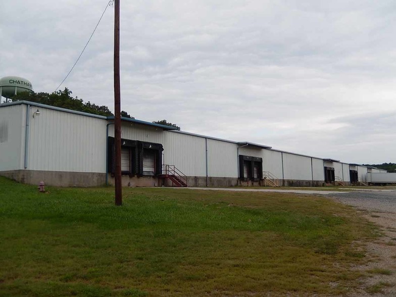 385 Tightsqueeze Industrial Rd, Chatham, VA for sale - Primary Photo - Image 1 of 1