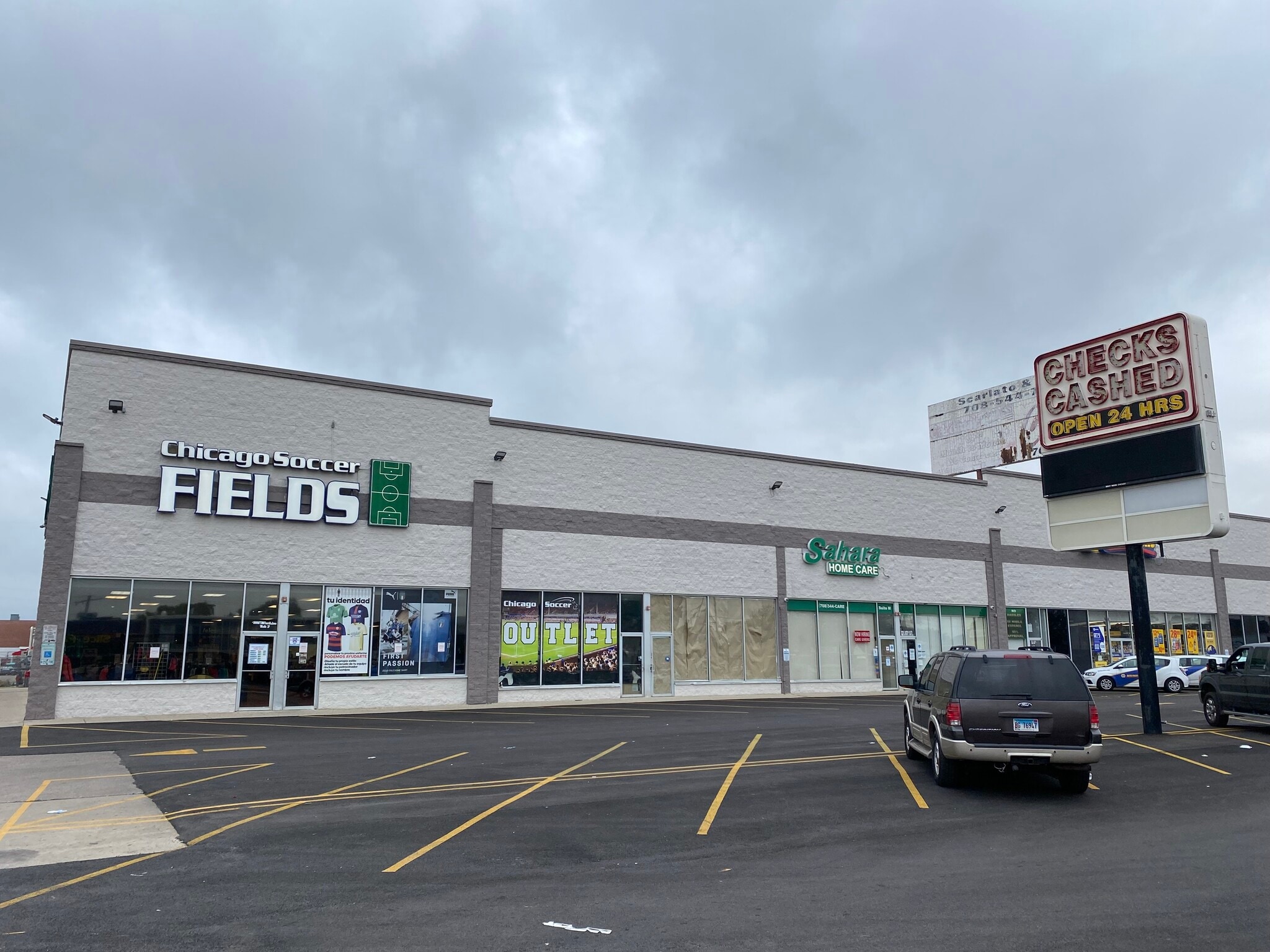 2225 W North Ave, Melrose Park, IL 60160 Up to 90,000 SF Available