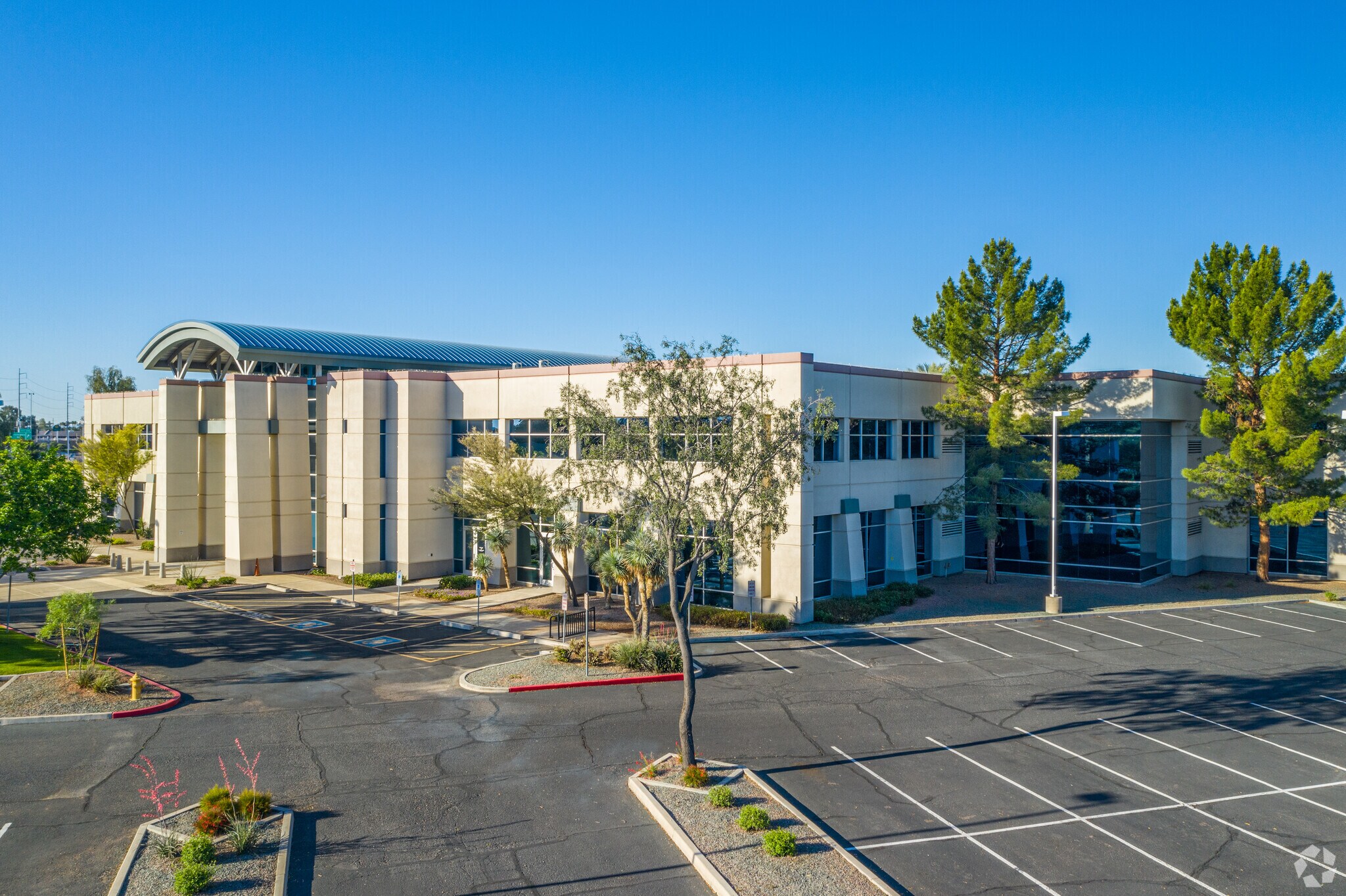 16001 N 28th Ave, Phoenix, AZ for sale Primary Photo- Image 1 of 1