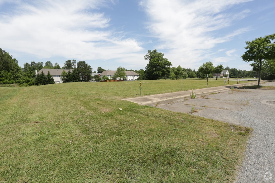 8157 Old Cavalry Dr, Mechanicsville, VA for sale - Other - Image 3 of 8