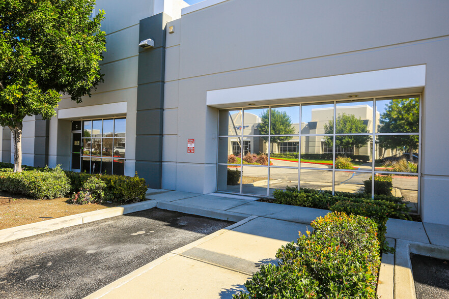 15350 Fairfield Ranch Rd, Chino Hills, CA for lease - Building Photo - Image 3 of 7