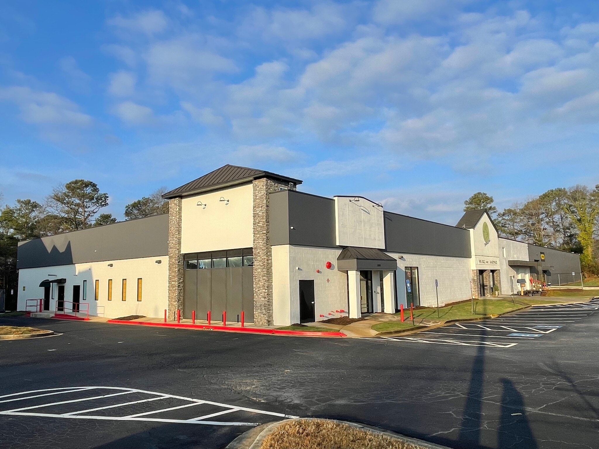 3429 Covington Hwy, Decatur, GA for lease Primary Photo- Image 1 of 5