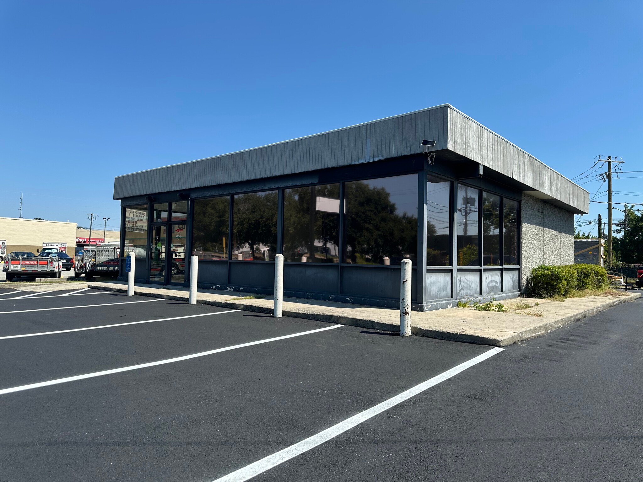 8820 Abercorn St, Savannah, GA for sale Building Photo- Image 1 of 1