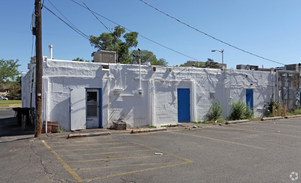 2210-2212 Central Ave SE, Albuquerque, NM for sale - Building Photo - Image 2 of 3