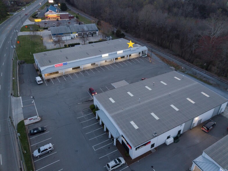 17804 Forest Rd, Forest, VA for lease - Building Photo - Image 3 of 6