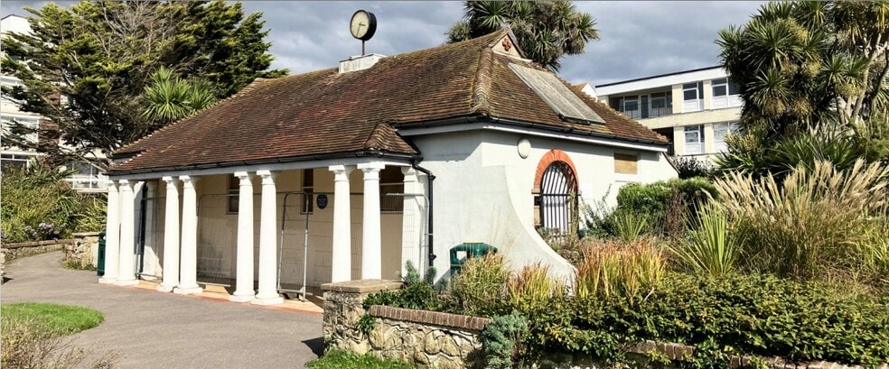 Marine, Bognor Regis for lease - Building Photo - Image 2 of 3