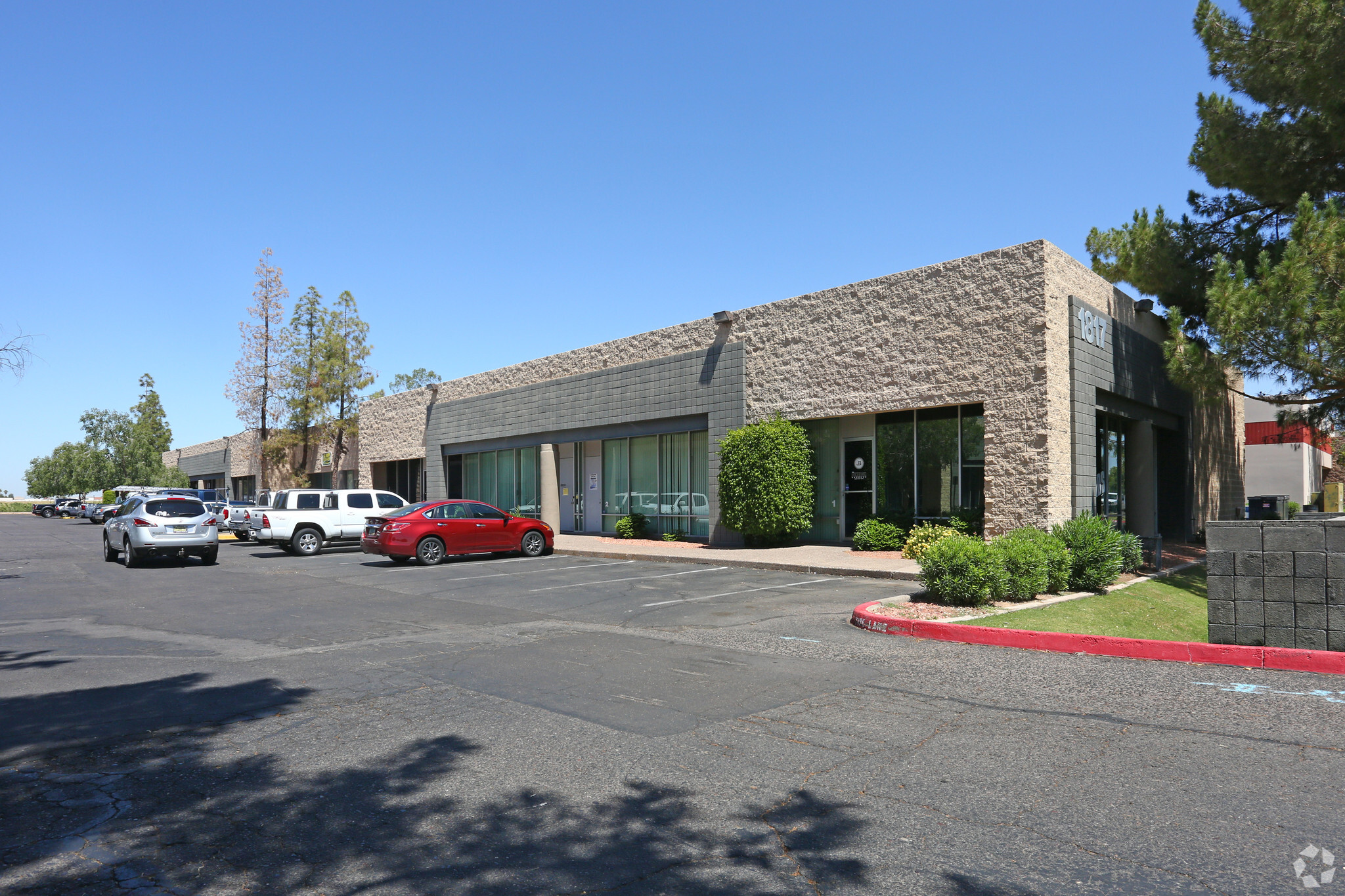 1817 S Horne St, Mesa, AZ 85204 - Horne Commerce Center | LoopNet