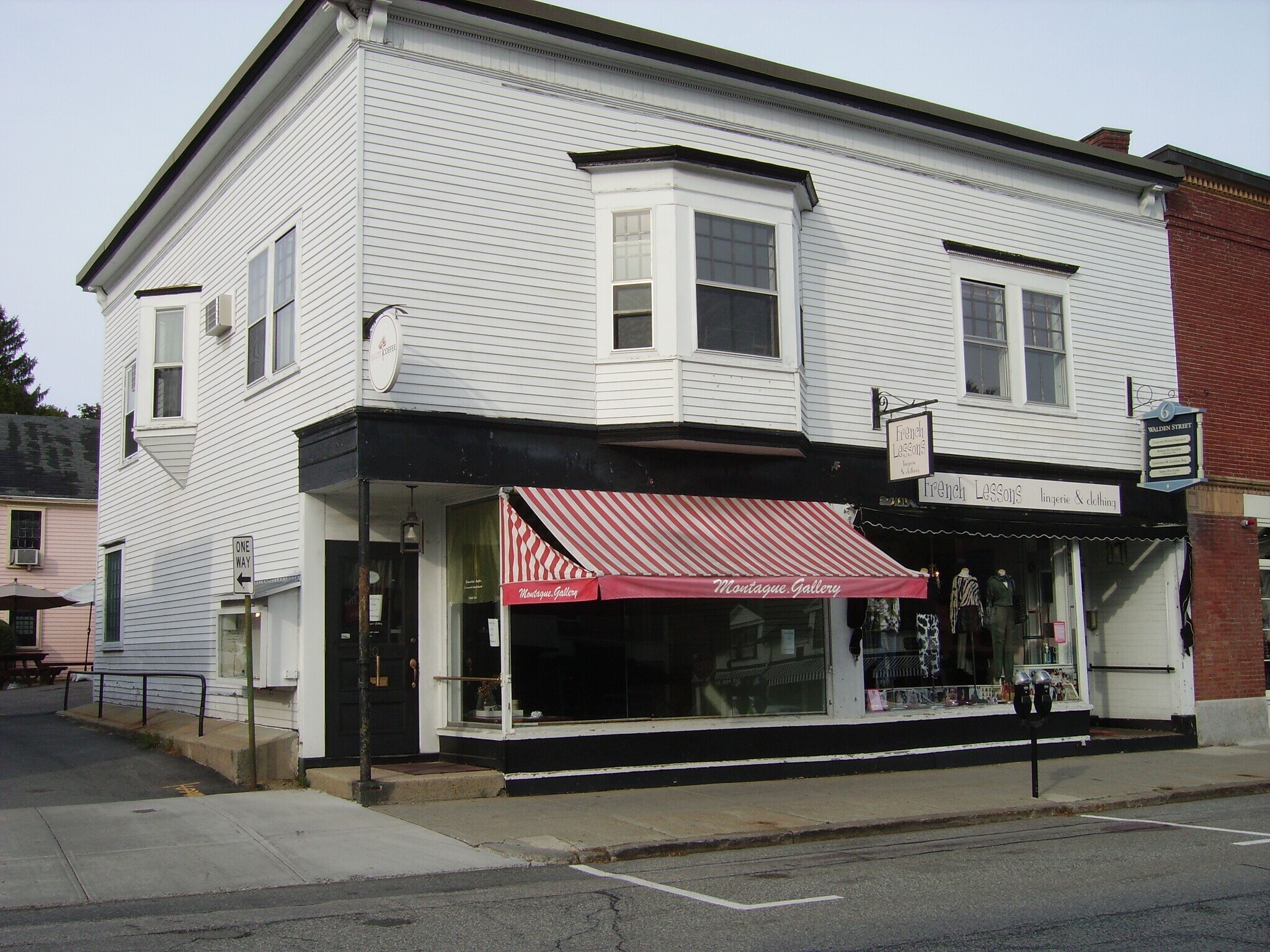 10 Walden St, Concord, MA for sale Primary Photo- Image 1 of 1