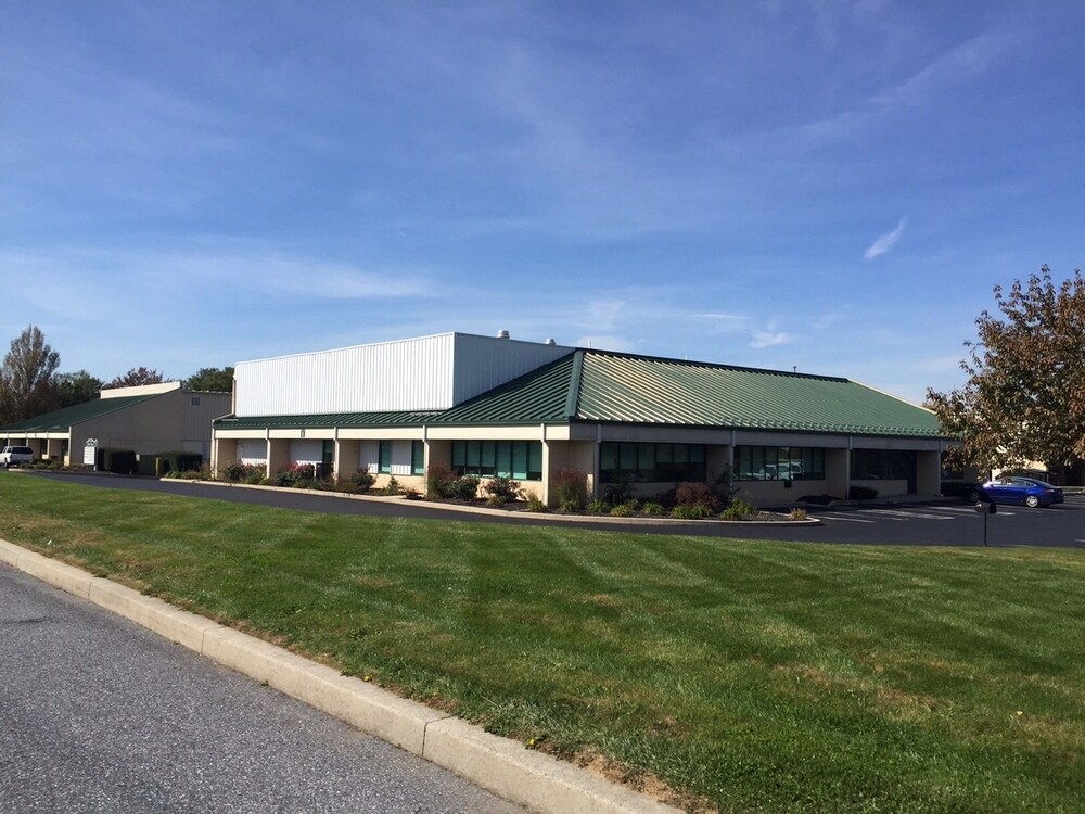 5060 Ritter Rd, Mechanicsburg, PA for sale Primary Photo- Image 1 of 4