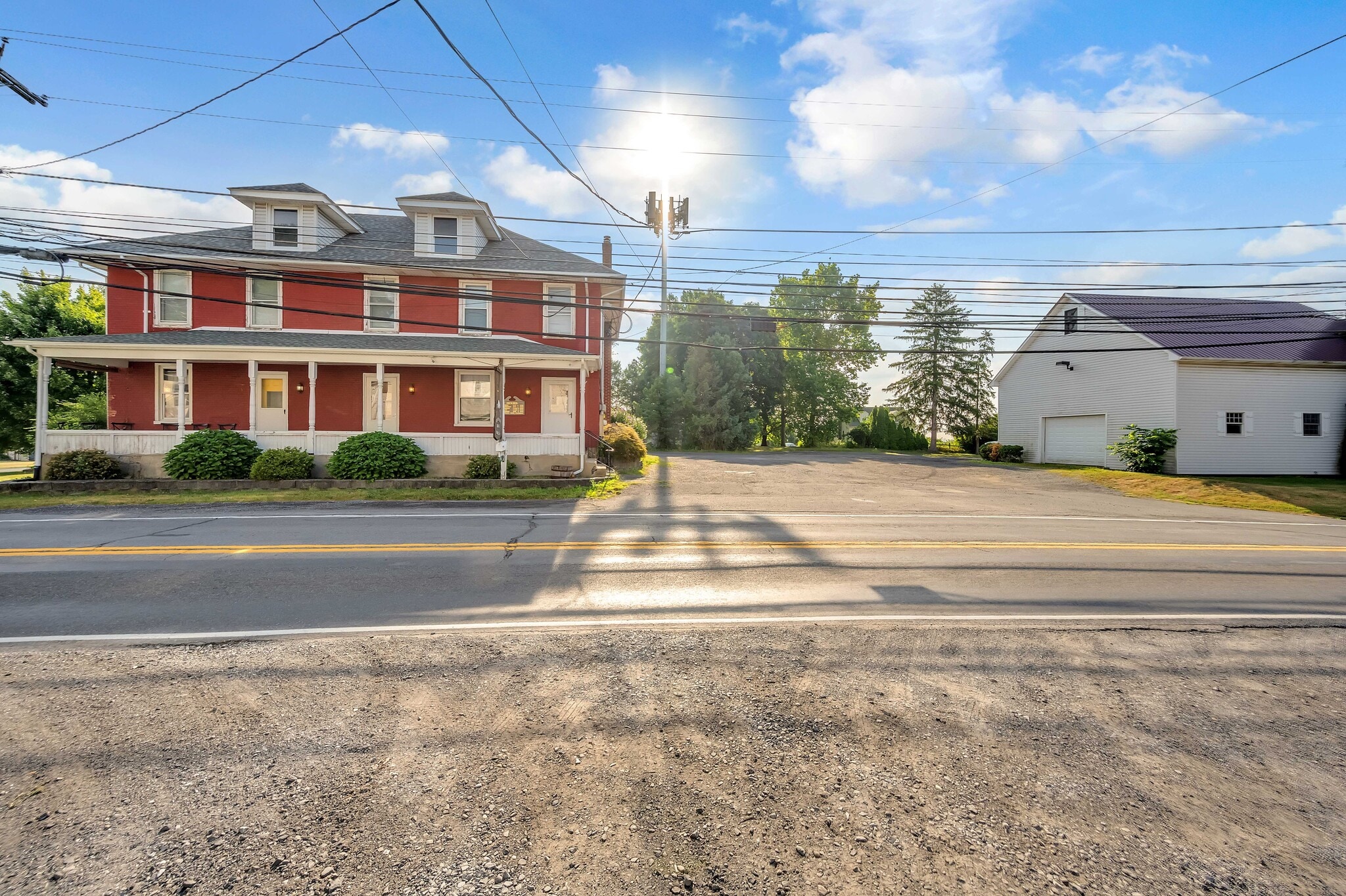 442 Bushkill Center Rd, Nazareth, PA 18064 Cherry Hill Hotel