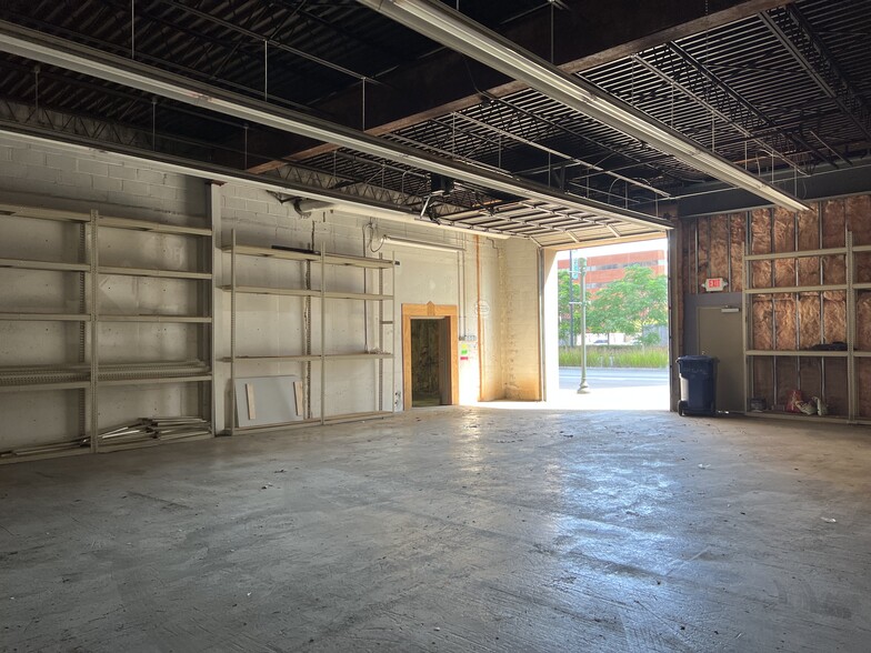 262-264 E Vine St, Lexington, KY for lease - Interior Photo - Image 3 of 5