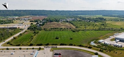 Tops Dr, Grimsby, ON - AERIAL map view - Image1
