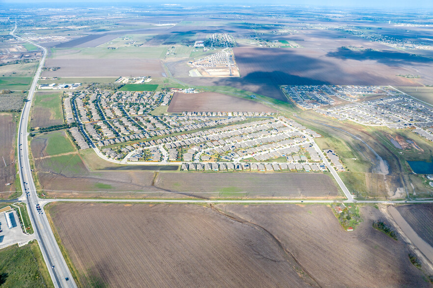 3001 N Hwy 46, Seguin, TX for sale - Building Photo - Image 1 of 2