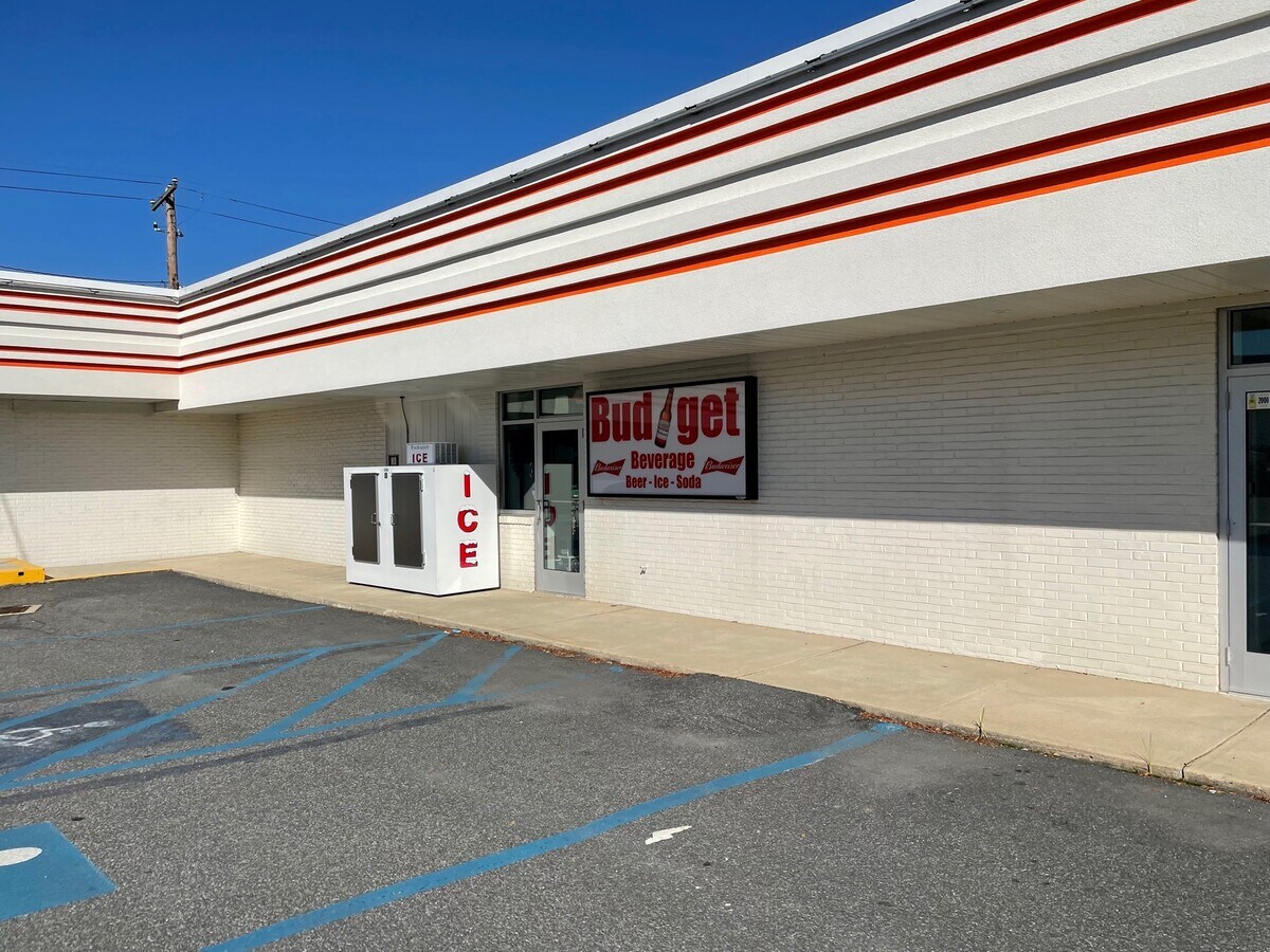 3115 W Tilghman St, Allentown, PA 18104 Retail for Sale