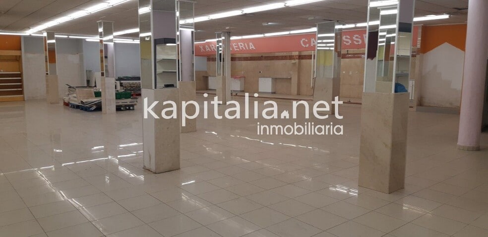 Retail in Bocairent, Valencia for sale - Building Photo - Image 3 of 4