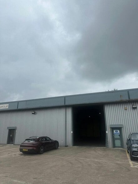 2 Roundwood Dr, St Helens for lease - Building Photo - Image 3 of 4