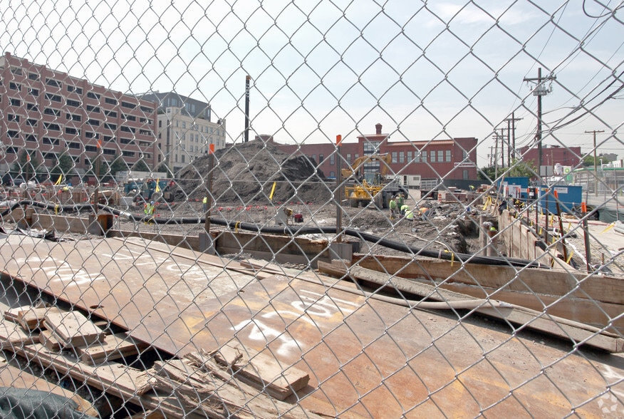 1470 Garden St, Hoboken, NJ for lease - Building Photo - Image 2 of 53