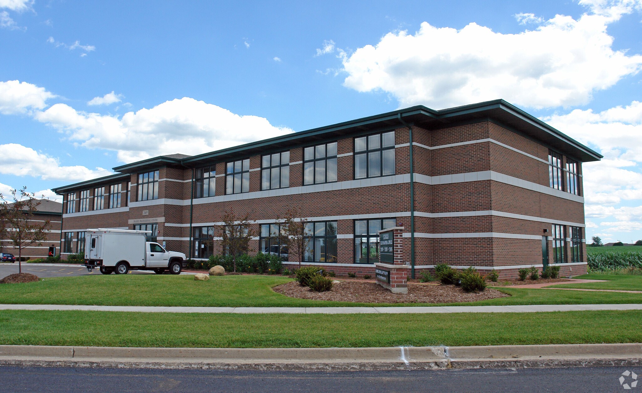 2405 Harnish Dr, Algonquin, IL 60102 Prairie Professional Center