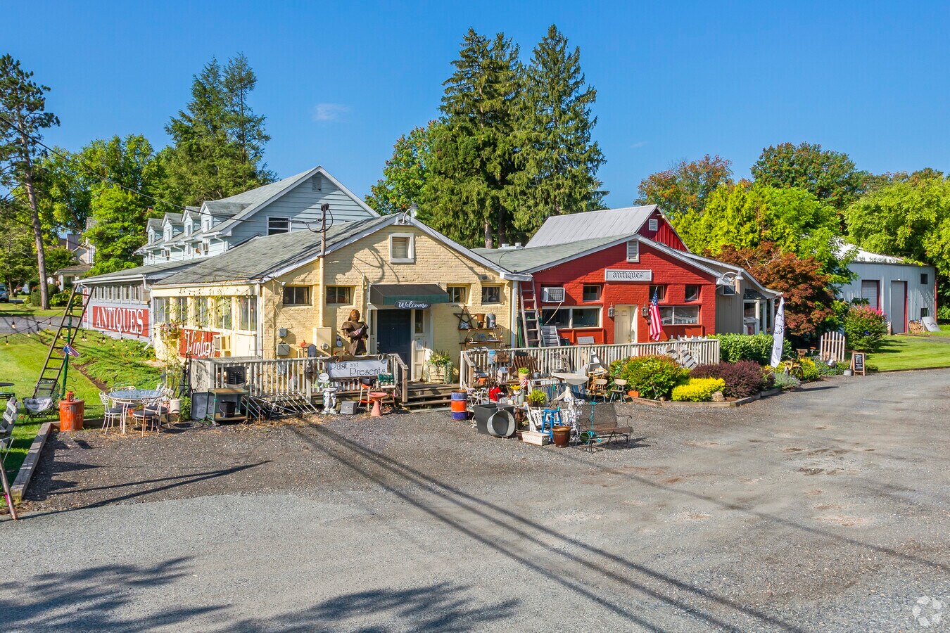 16650 Ave, Olney, MD 20832 Olney Antiques Village