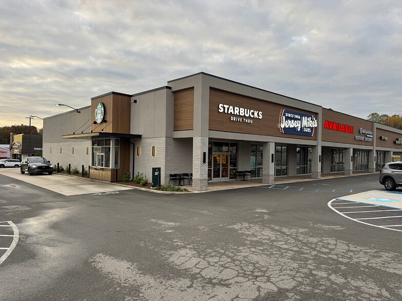 6543 Route 22, Delmont, PA for lease - Building Photo - Image 1 of 7