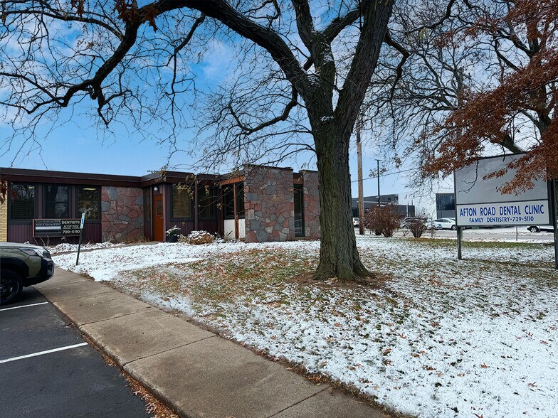 2716 Upper Afton Rd, Maplewood, MN 55119 Office for Lease
