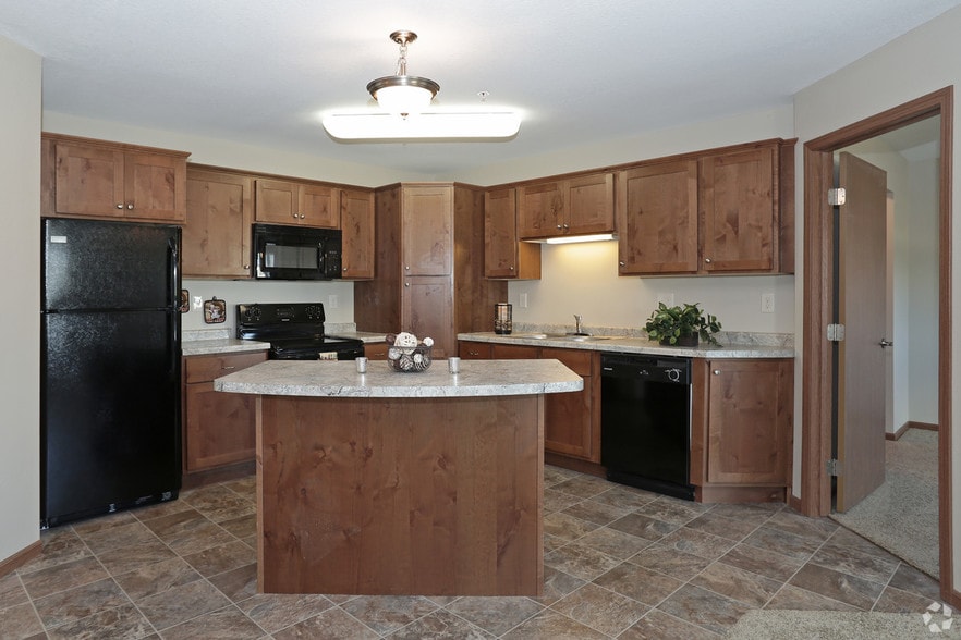 245 Highway 55, Paynesville, MN for sale - Interior Photo - Image 1 of 1