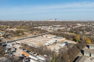 2463-2517 S Riverside Dr, Fort Worth, TX - AERIAL  map view