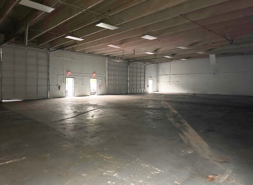 2321 SW 60th Way, Miramar, FL for sale Interior Photo- Image 1 of 1