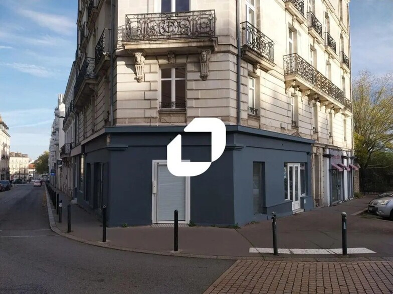 2 Place Saint Similien, Nantes for lease - Building Photo - Image 2 of 19