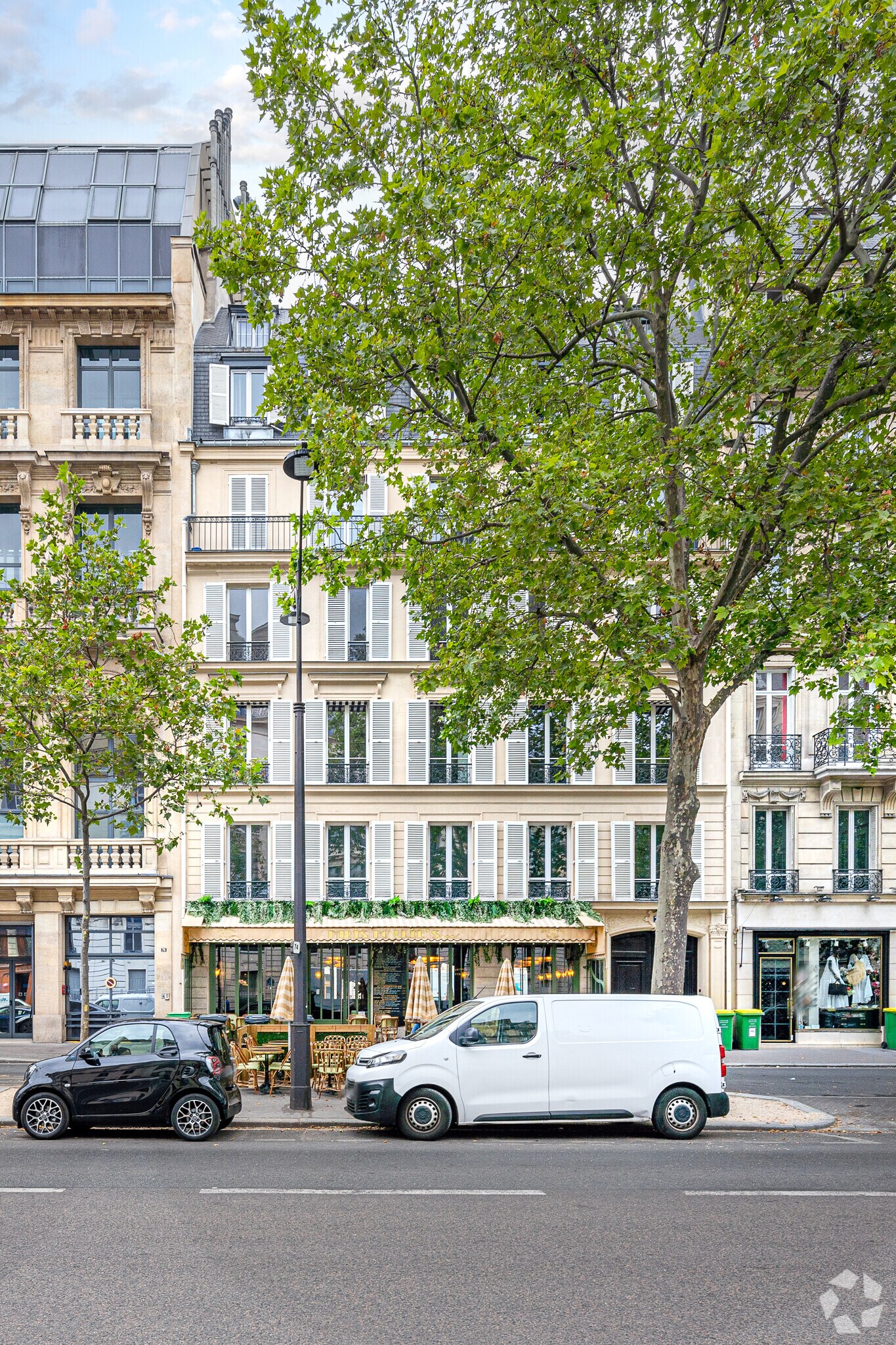 Avenue Kléber, Paris for lease Primary Photo- Image 1 of 3